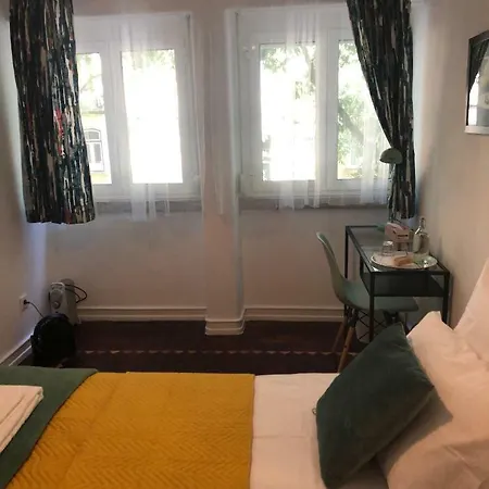 Dormeaqui * Lissabon