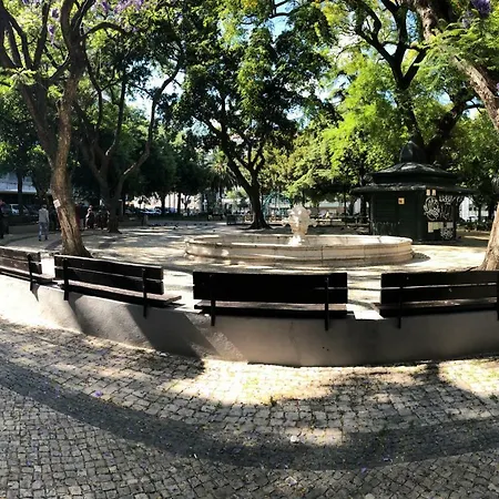 Dormeaqui Gasthuis Lissabon
